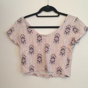 Crop top